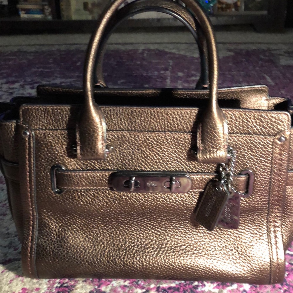 Coach Swagger 27 34816 Dark Bronze MSRP 450.00 Very Good Cond 100% Authentic - Picture 2 of 15